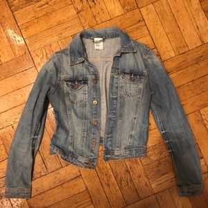 Medium wash denim jacket. Runs slightly small